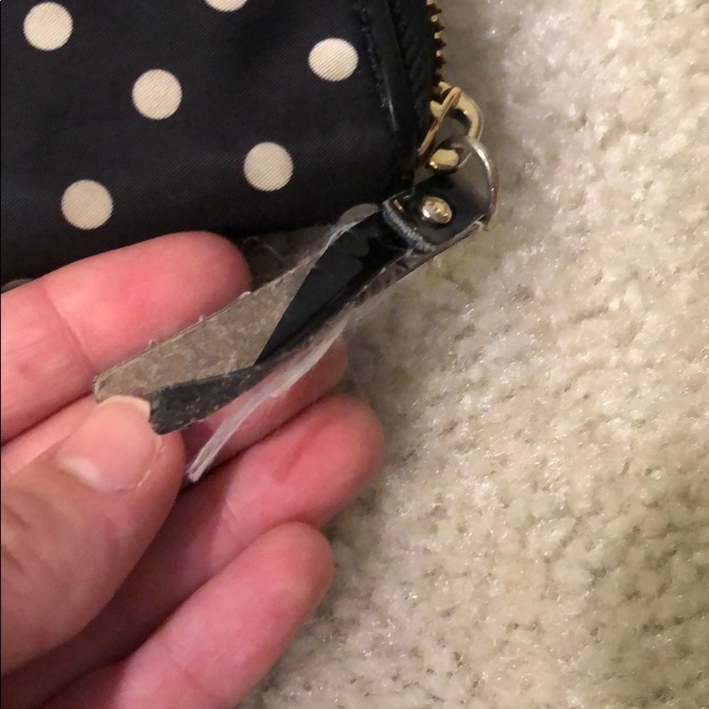Kate Spade wallet - Picture 4 of 5
